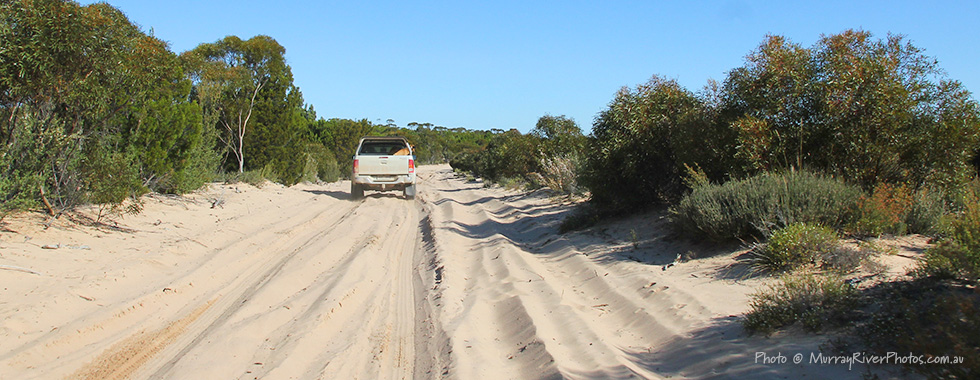 4WDriving in the Mallee National Parks